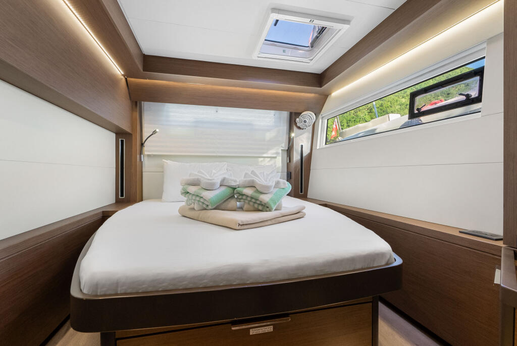 Lagoon 50 Echo