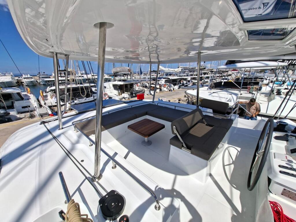 Lagoon 51 Iconic Achilleas