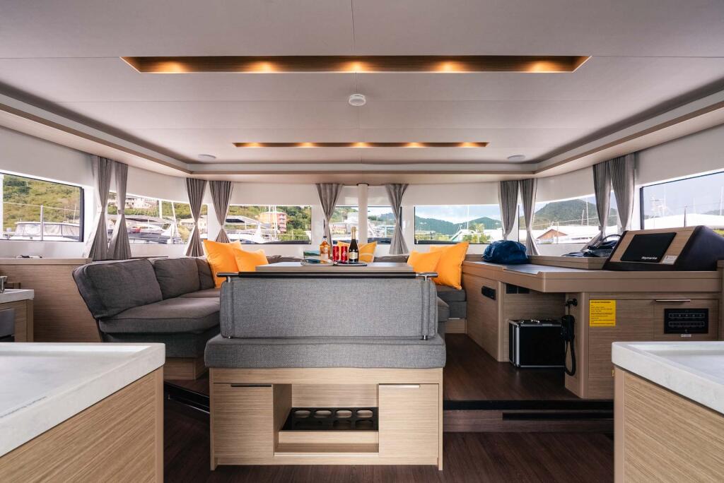 Lagoon 51 OW Moondance