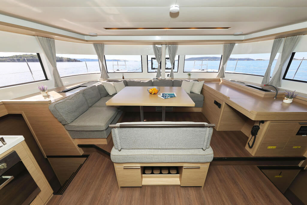 Lagoon 51 Maestro