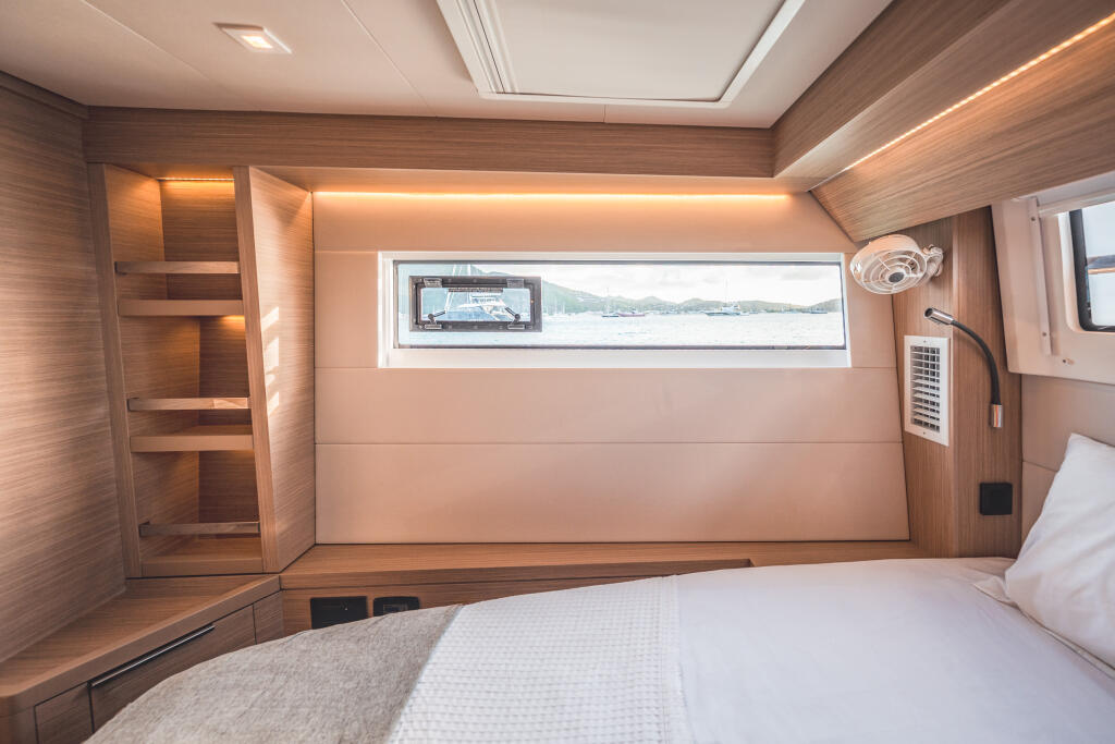 Lagoon 51 Athena Blu