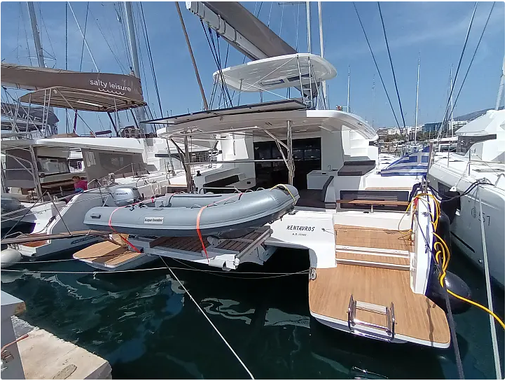Lagoon 51 Errant Vagabond