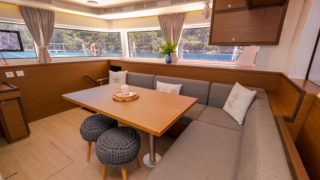 Lagoon 52 F Capella