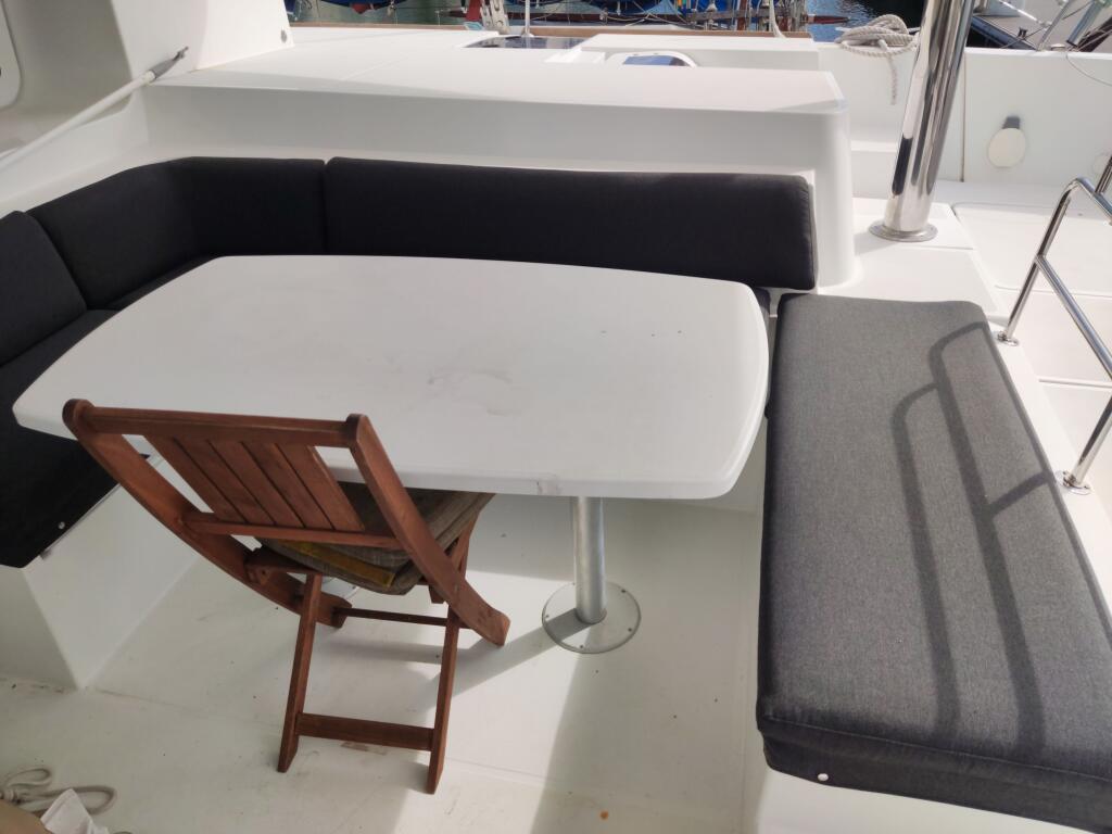 Lagoon 52 WATTEAU 