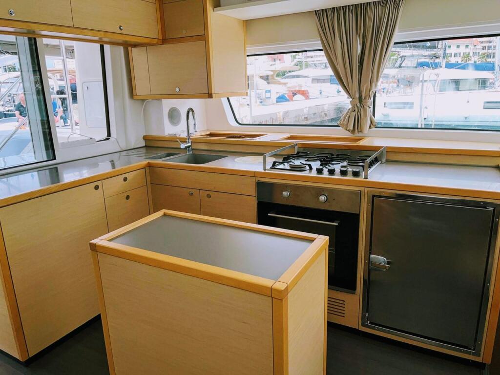 Lagoon 52 Adriatic Star