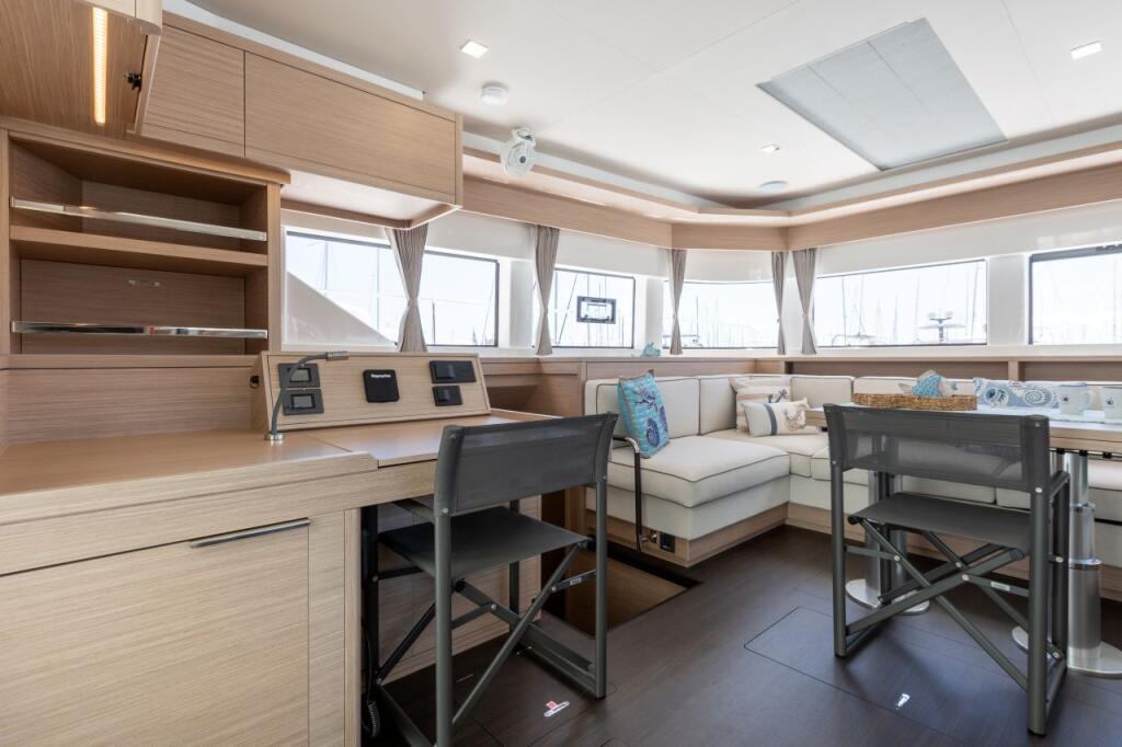 Lagoon 55 IRISEMMA
