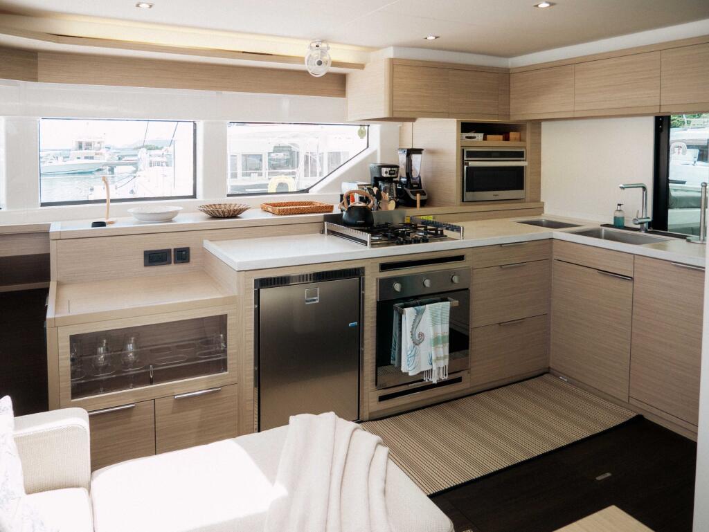 Lagoon 55 Luna Nova
