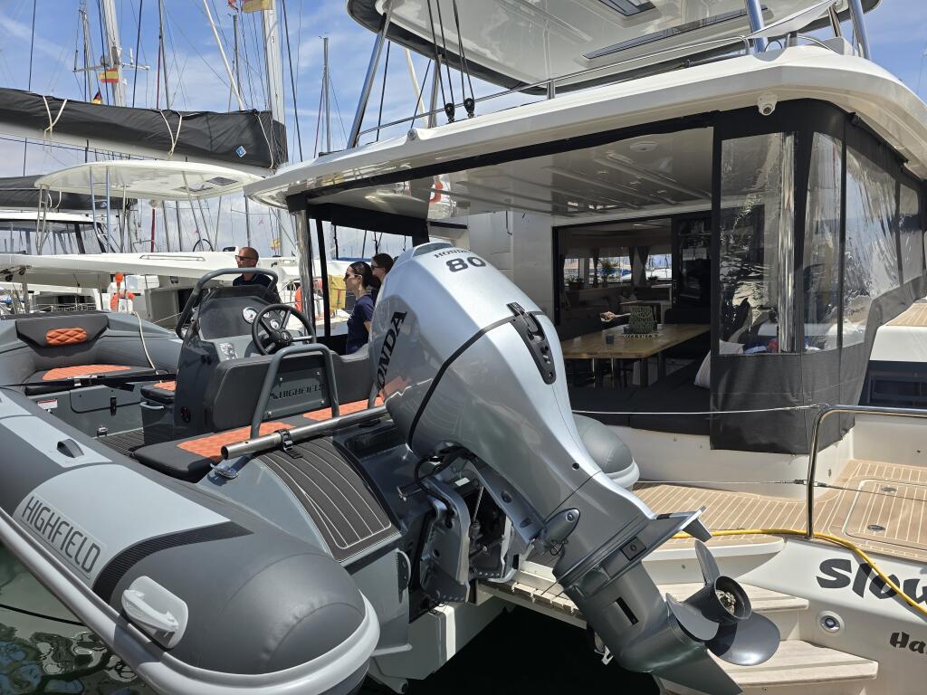 Lagoon 55 TriWing Carida