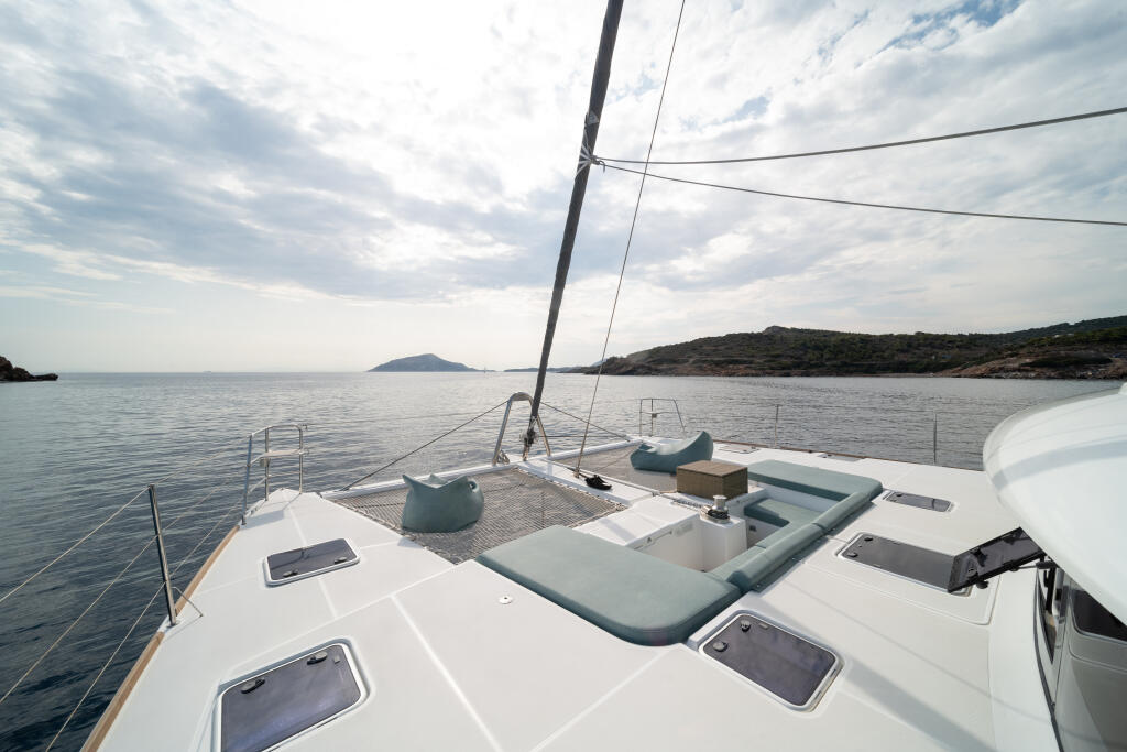 Lagoon 560 For Sail