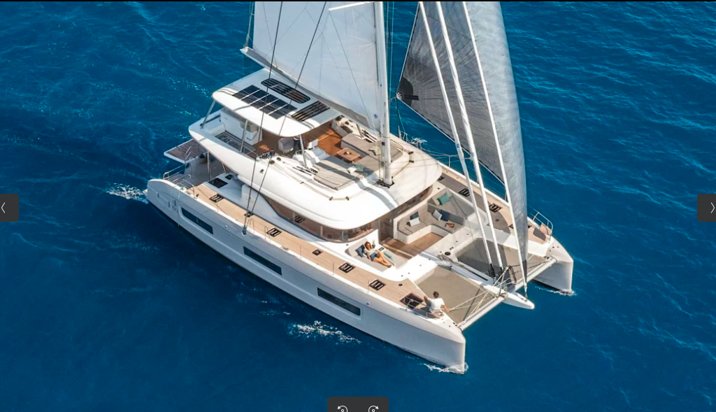 Lagoon 60 Catwalk I