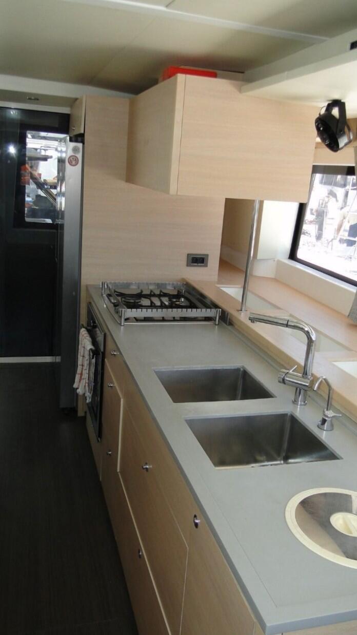 Lagoon 620 DREAM PALMA 