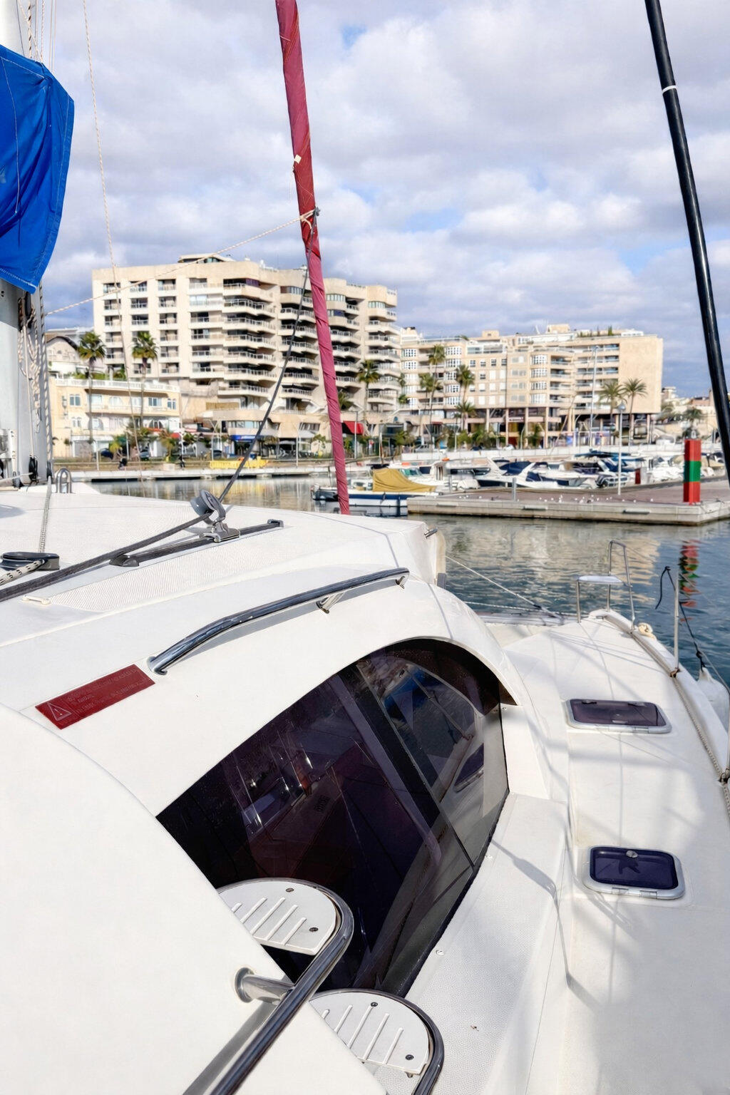 Leopard 44 Portals Vells