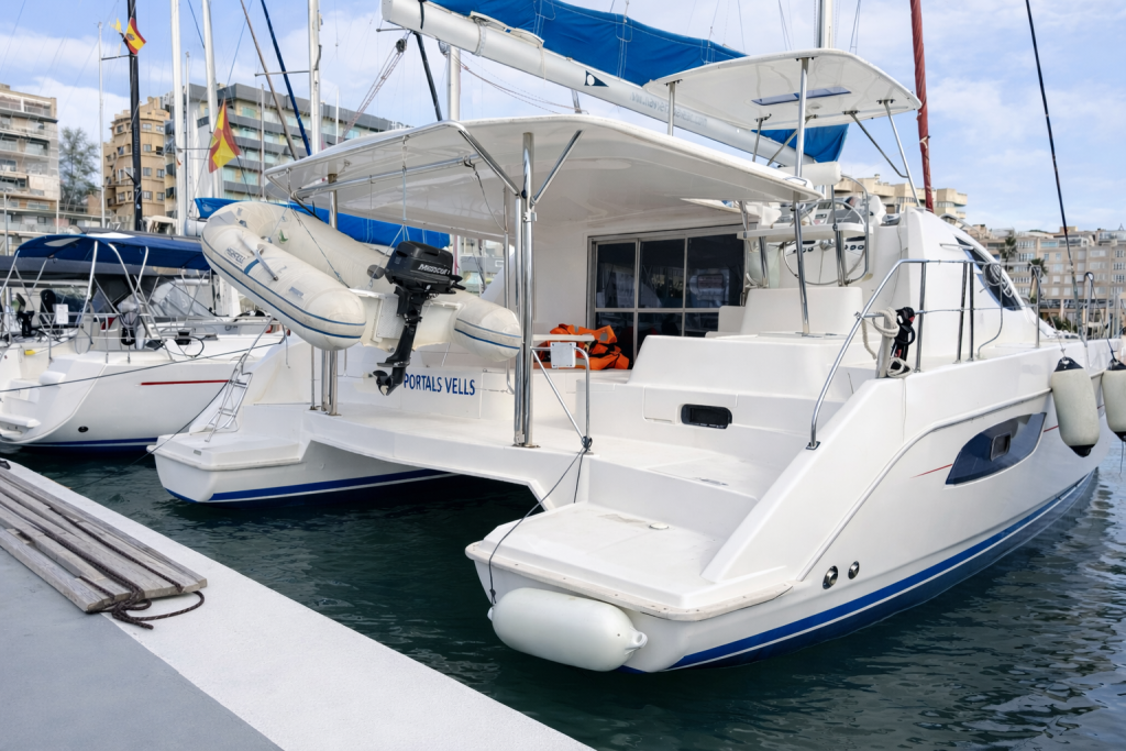Leopard 44 Portals Vells