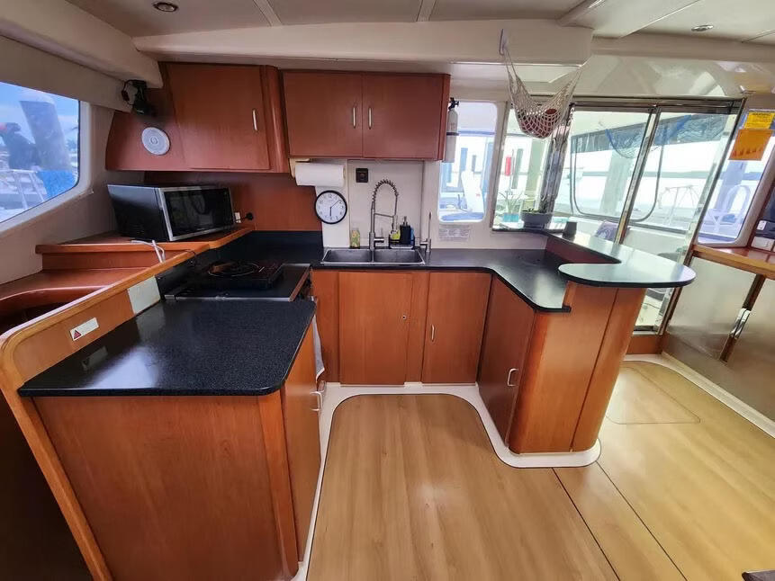 Leopard 46 Marine Venus