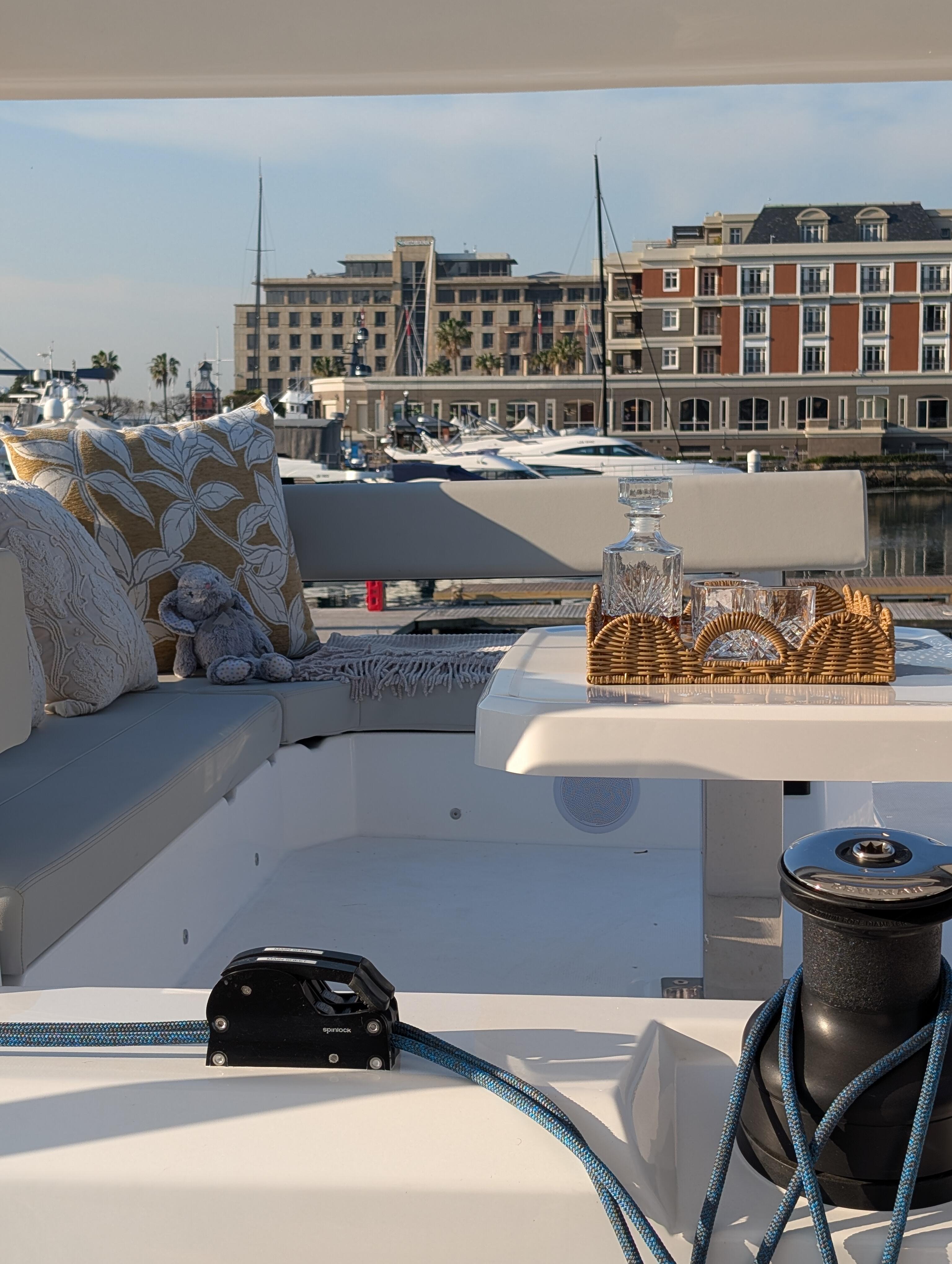 Leopard 46 Blue Moon