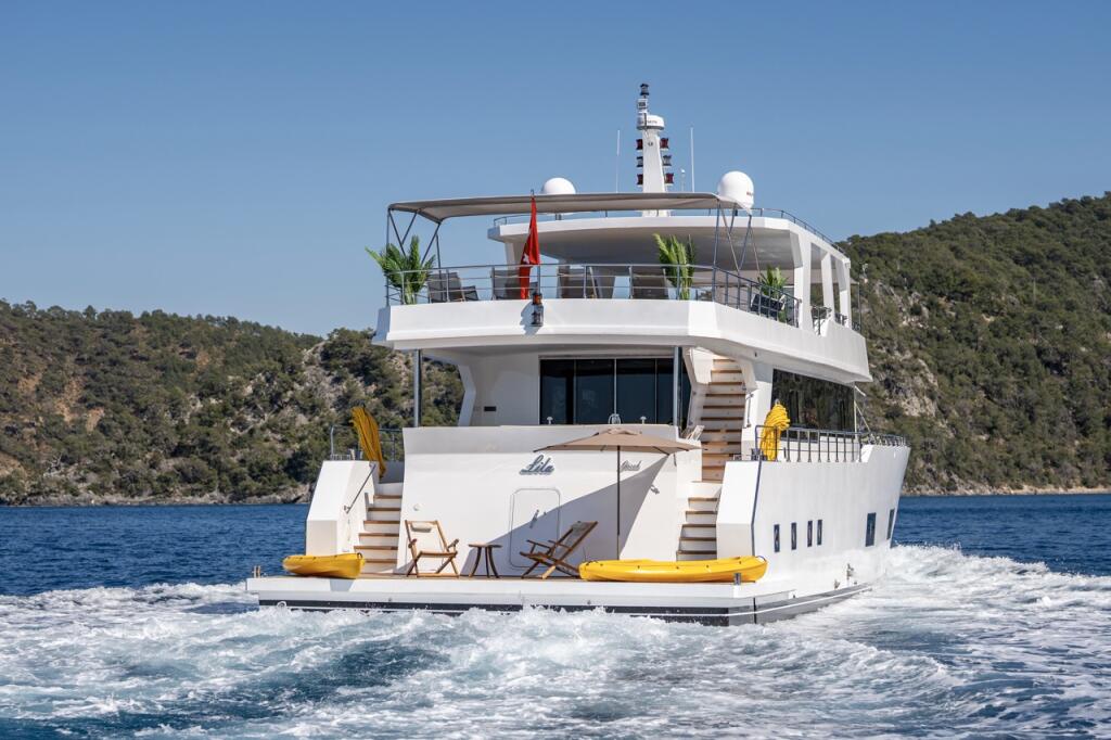 Lila Trawler Lila Trawler