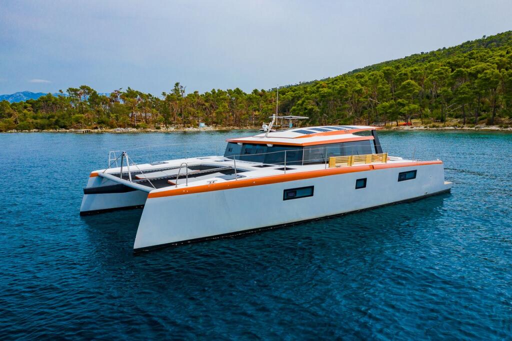 Luna 47 Power Orange