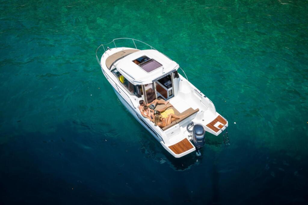 Merry Fisher 795 Duga