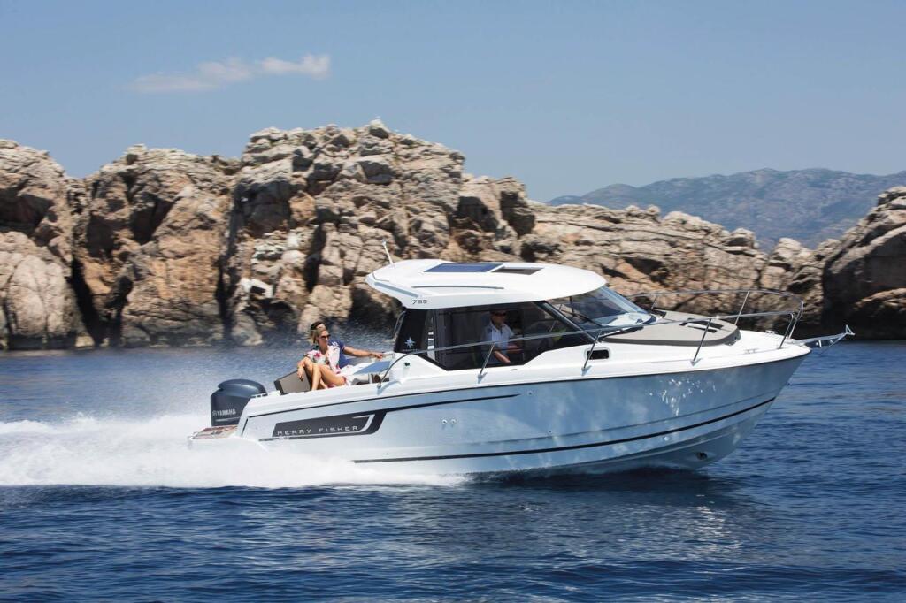 Merry Fisher 795 Duga