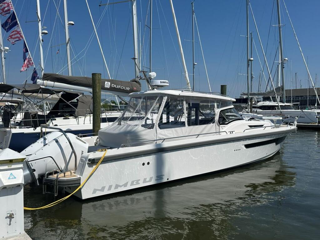 Nimbus T11 Rosie