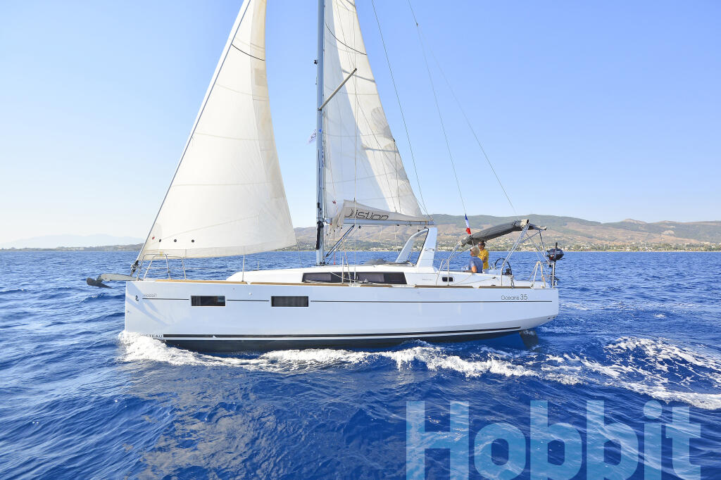 Oceanis 35 Hobbit