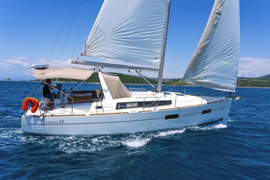 Oceanis 38 Epicteto