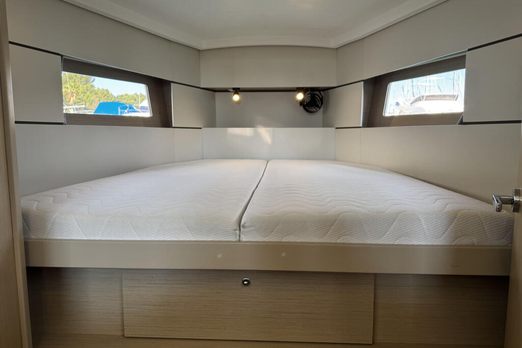 Oceanis 38.1 Tamara