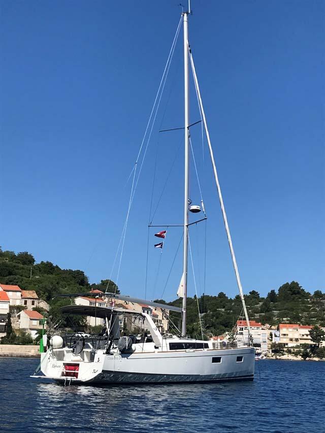Oceanis 38.1 Eleven