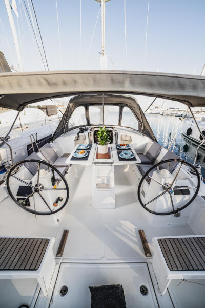 Oceanis 38.1 Rania