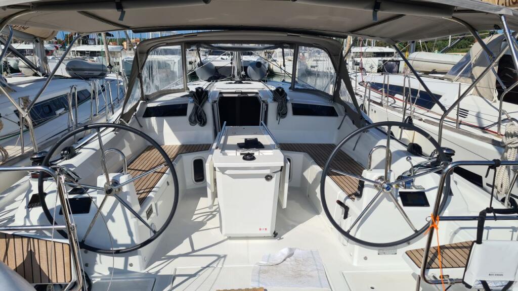 Oceanis 40.1 NUVOLA
