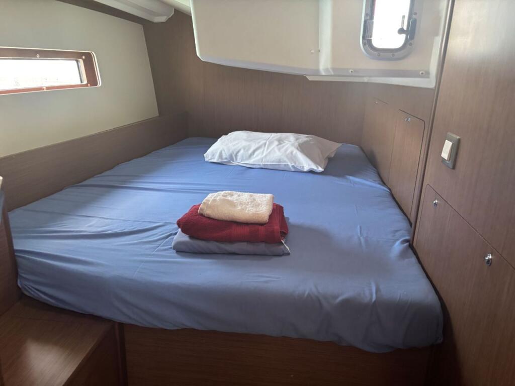 Oceanis 40.1 KONSTANTINOS IV