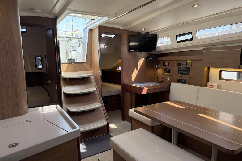 Oceanis 40.1 Hannah