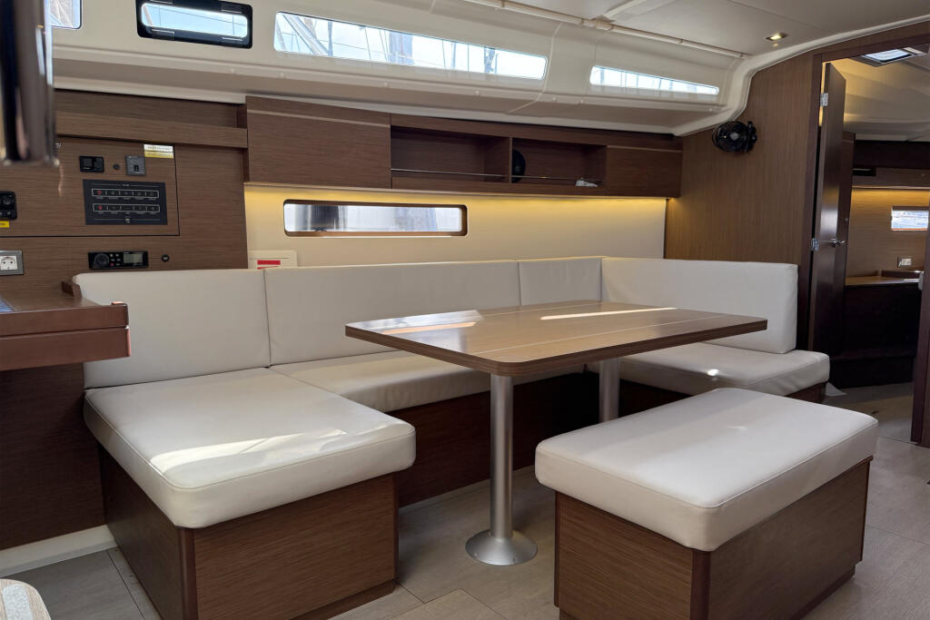 Oceanis 40.1 Hannah