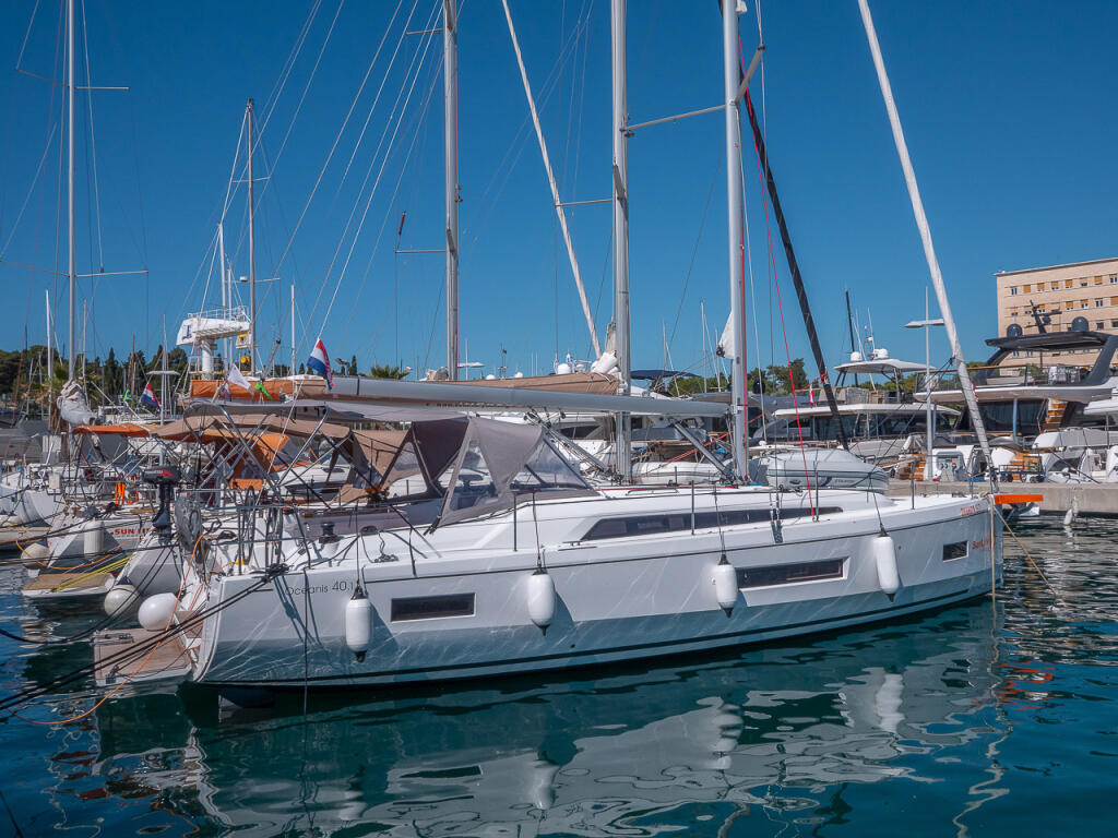 Oceanis 40.1 Mamma Mia