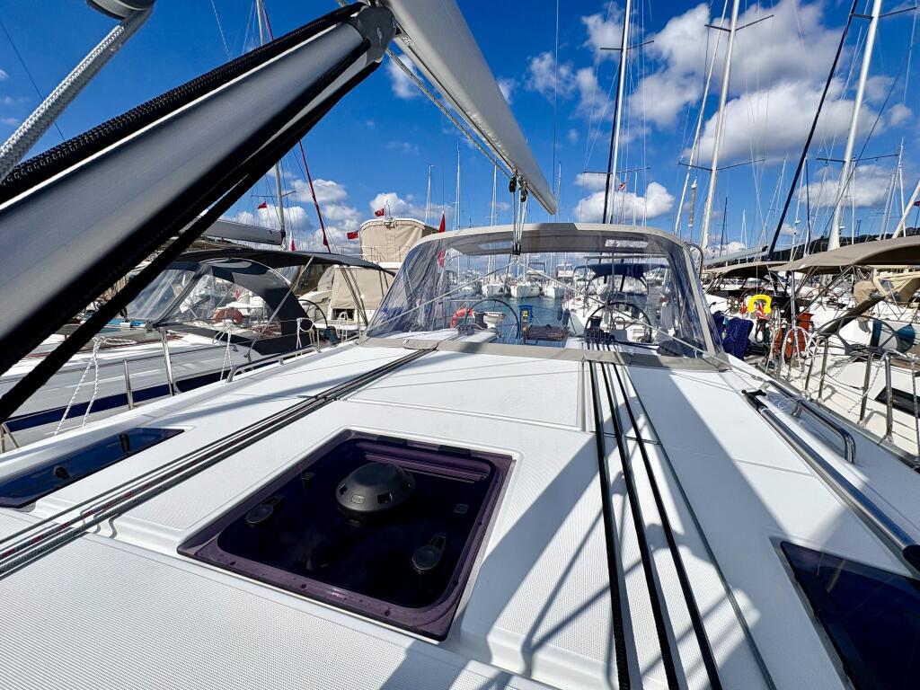 Oceanis 40.1 Bestsennyy