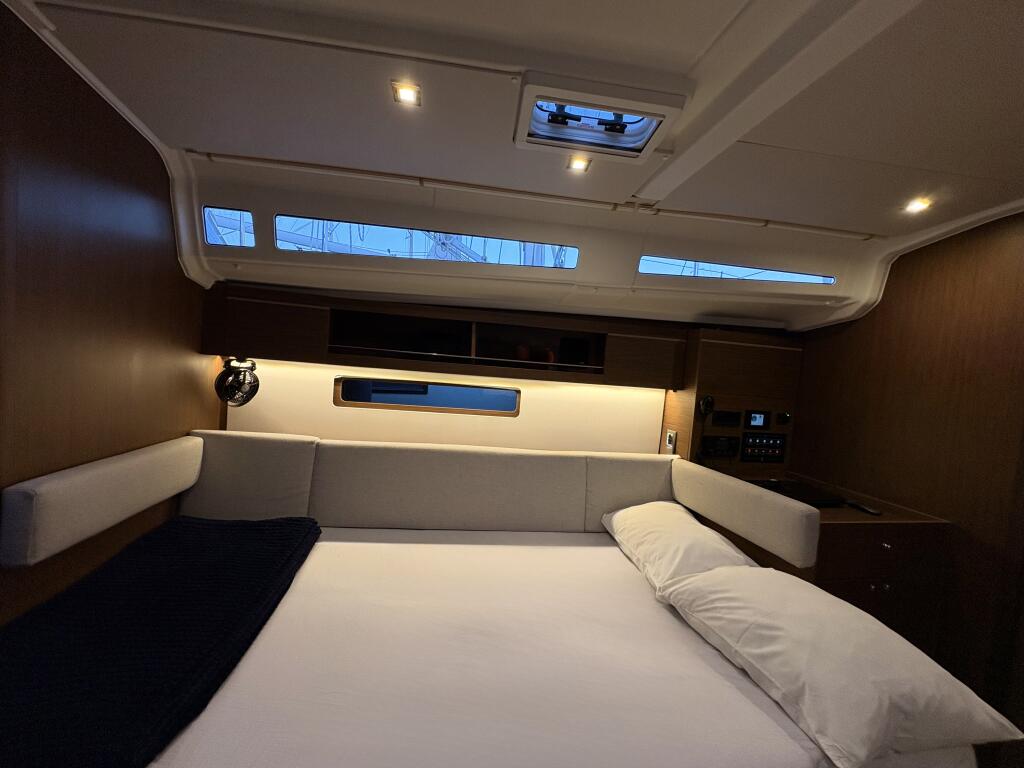 Oceanis 40.1 Bestsennyy