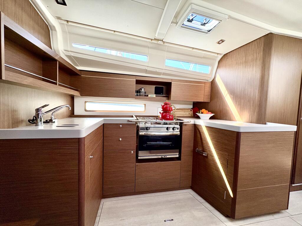 Oceanis 40.1 Bestsennyy