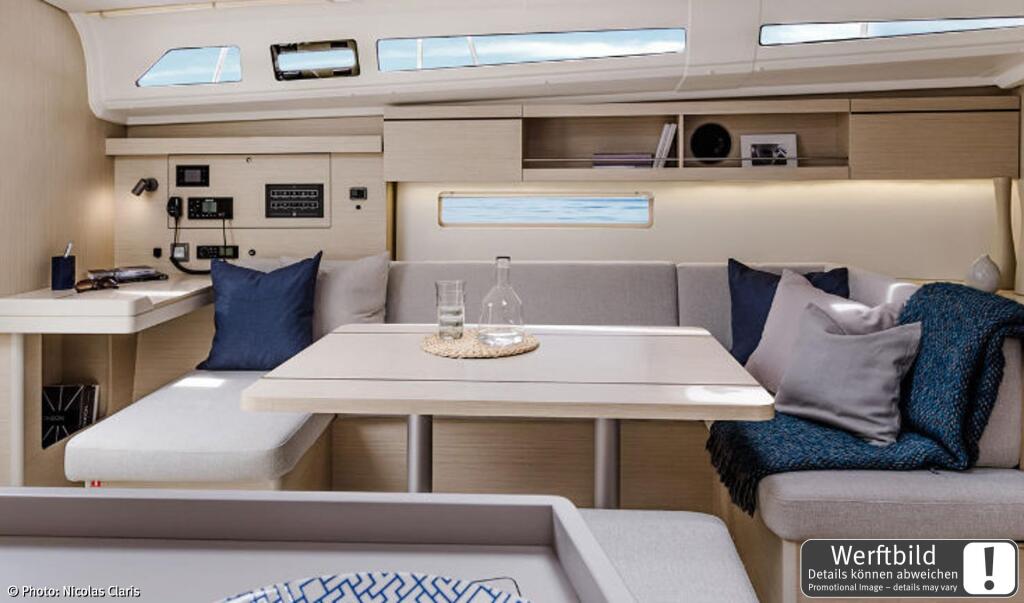 Oceanis 40.1 Namaka Ekolu