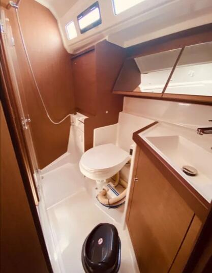 Oceanis 40.1 Yello