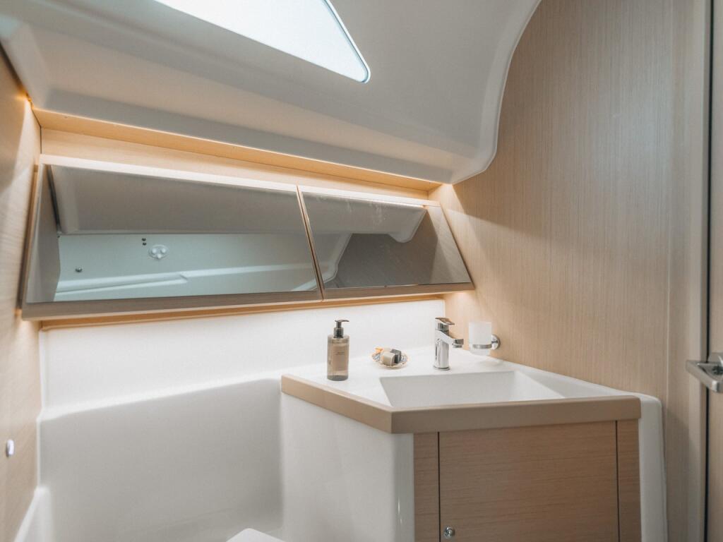 Oceanis 40.1 Neda