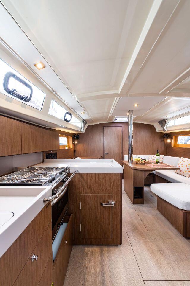 Oceanis 41.1 Elena