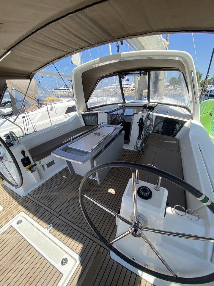 Oceanis 41.1 Iris