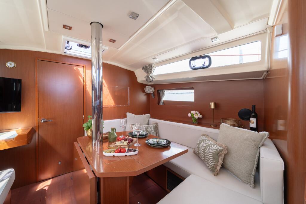 Oceanis 41.1 Oriole