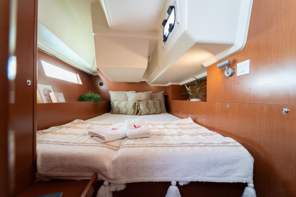 Oceanis 41.1 Oriole
