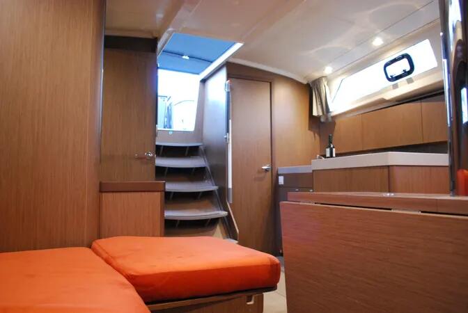 Oceanis 41.1 Alma