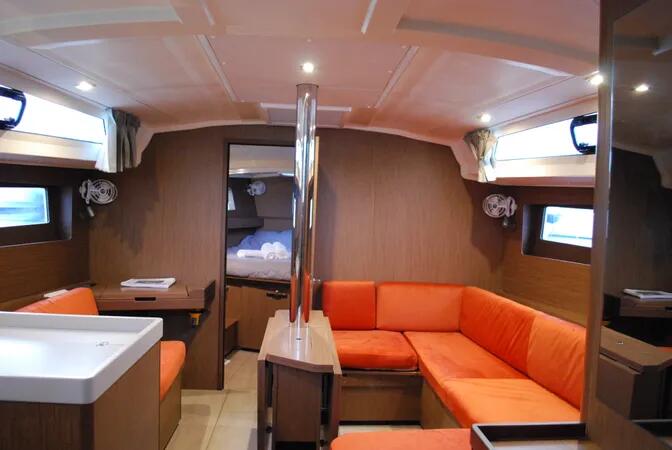 Oceanis 41.1 Alma