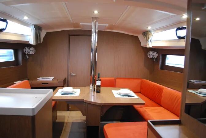 Oceanis 41.1 Alma