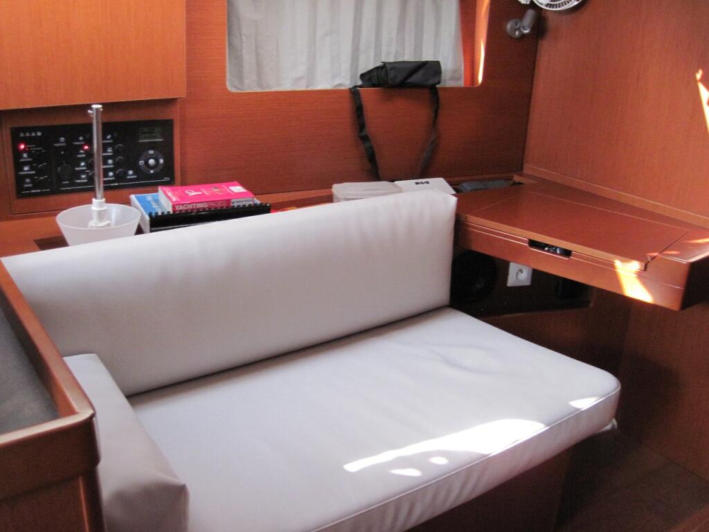 Oceanis 41.1 Stella