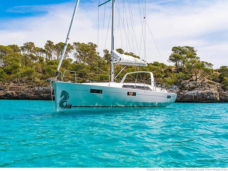 Oceanis 41.1 LASLOUDIR III_DB