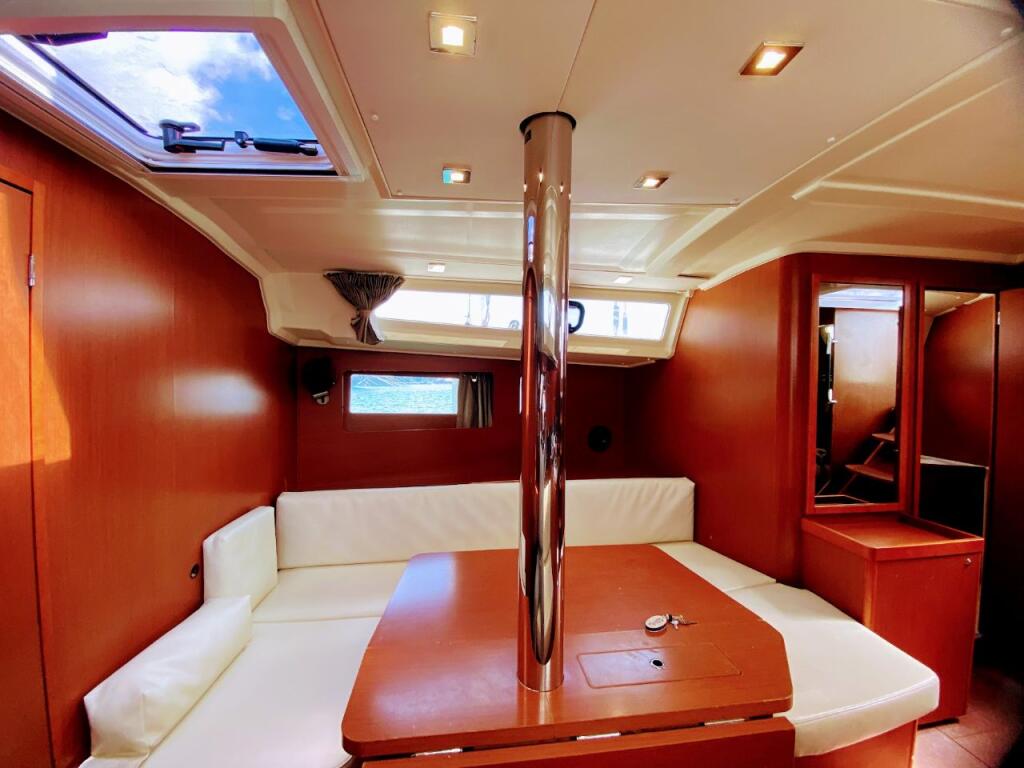 Oceanis 41.1 POROS BLUE